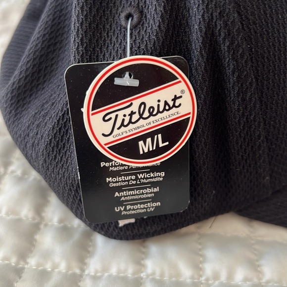 Titleist Black Baseball Performance Cap [Size Medium/ Large] - Picture 3 of 8